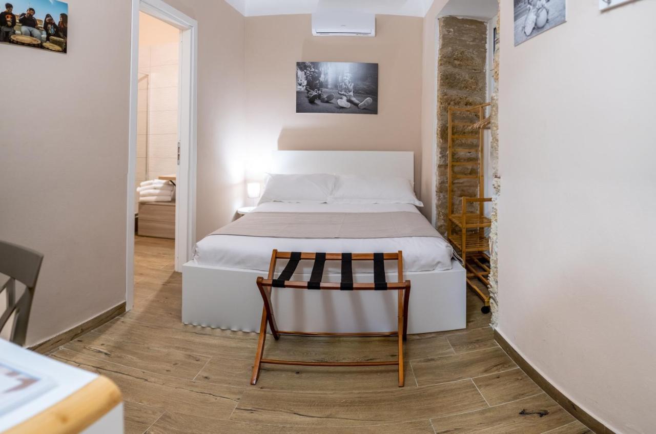 I Quattru Vuci Rooms Palermo Exterior photo